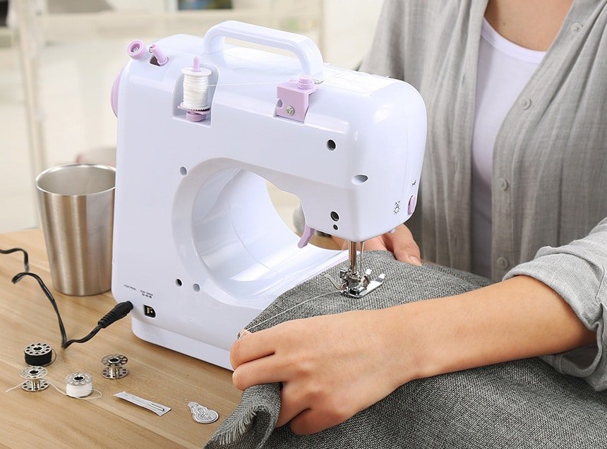 Remalladora vs. Máquina de coser beneficios maquina de coser